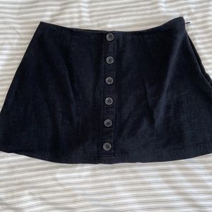Black linen skort size 27